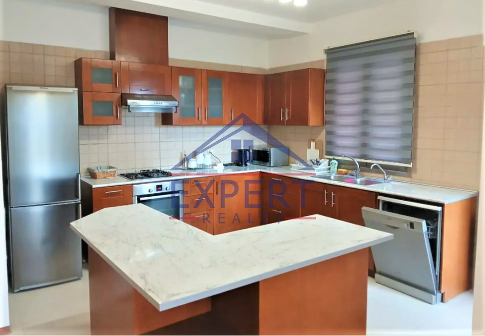 ԿԵՆՏՐՈՆ, ԷԴԳԱՐ ՀՈՎՀԱՆՆԻՍՅԱՆԻ ՓՈՂՈՑ, 3 ՍԵՆՅԱԿ