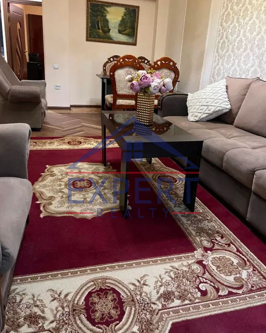 ԱՐԱԲԿԻՐ, ԿՈՄԻՏԱՍԻ ՊՈՂՈՏԱ, 2 ՍԵՆՅԱԿ
