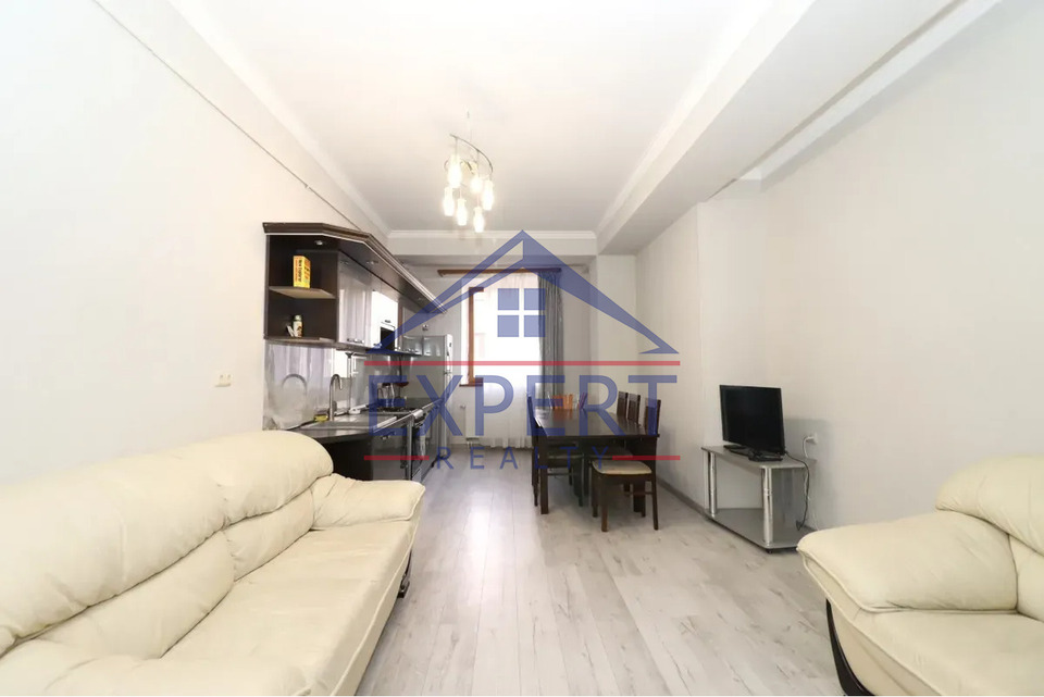 ԿԵՆՏՐՈՆ, ԵԿՄԱԼՅԱՆ ՓՈՂՈՑ, 3 ՍԵՆՅԱԿ