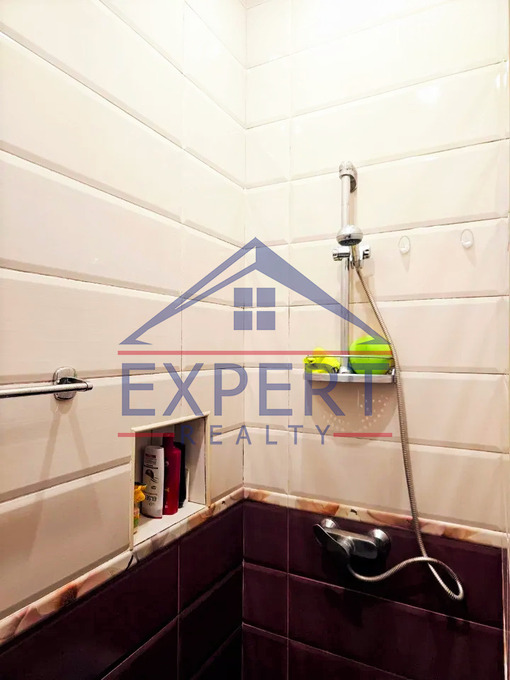 ԿԵՆՏՐՈՆ, ՊՈՒՇԿԻՆԻ ՓՈՂՈՑ, 3 ՍԵՆՅԱԿ