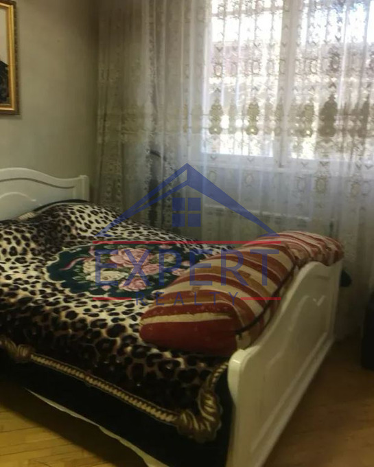 ԱՐԱԲԿԻՐ, ԿԱՐՊ ԽԱՉՎԱՆՔՅԱՆ , 4 ՍԵՆՅԱԿ