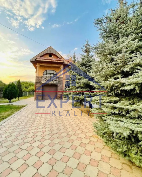 ԵՐԵՎԱՆ ԱՎԱՆ ԱՌԻՆՋ ԹԱՂԱՄԱՍ 5 ՍԵՆՅԱԿ