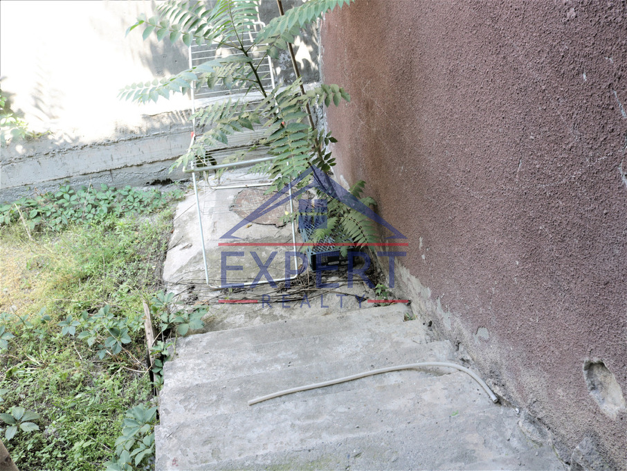 ԿԵՆՏՐՈՆ, ԲՐՅՈՒՍՈՎԻ ՓՈՂՈՑ, 210 ՔՄ
