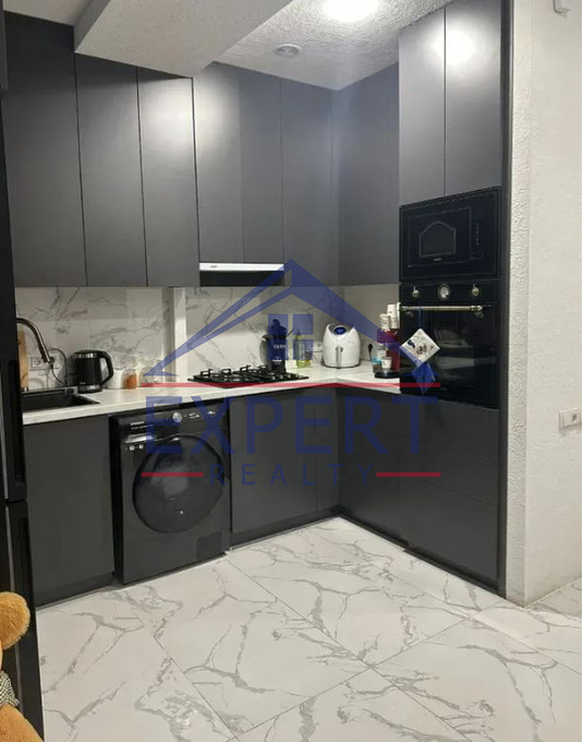 ՔԱՆԱՔԵՌ ԶԵՅԹՈՒՆ, ՈՒԼՆԵՑԻ ՓՈՂՈՑ, 2 ՍԵՆՅԱԿ
