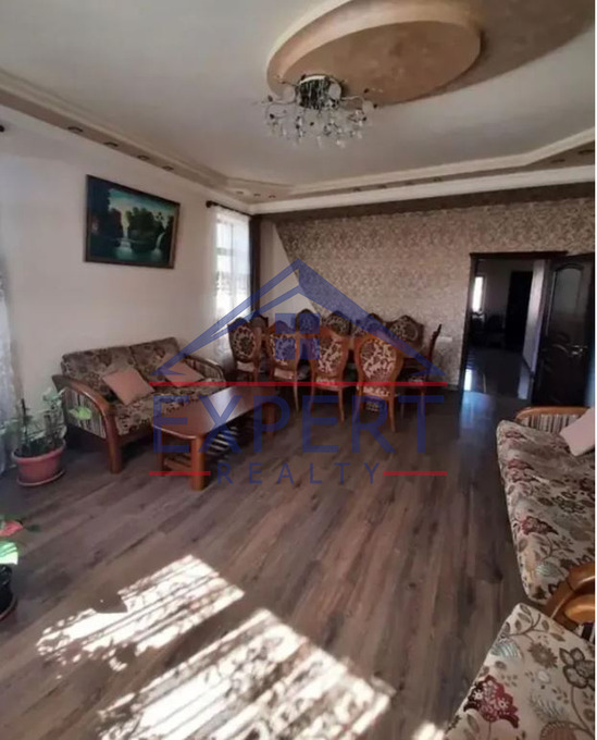 ԿԵՆՏՐՈՆ, ԿՈՆԴ ԹԱՂԱՄԱՍ 4 ՍԵՆՅԱԿ