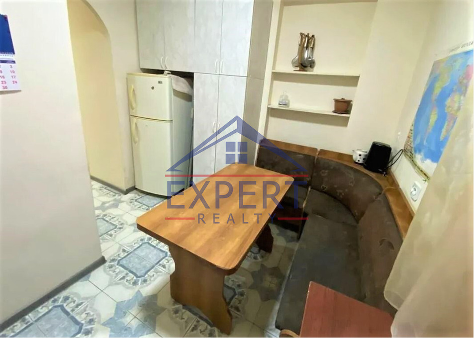 ԱՐԱԲԿԻՐ, ՂԱՓԱՆՑՅԱՆ ՓՈՂՈՑ, 2 ՍԵՆՅԱԿ