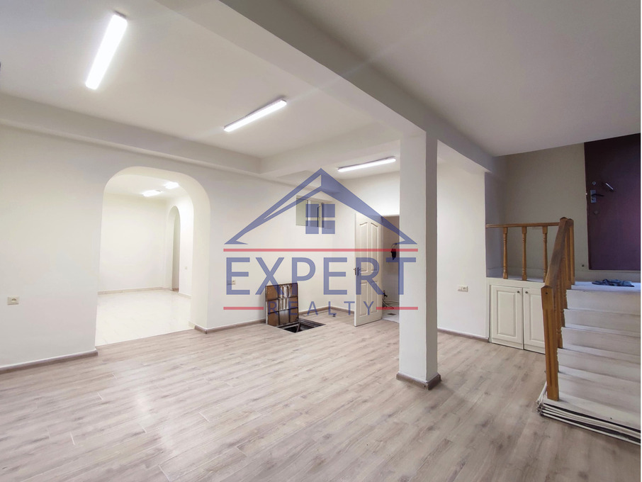ԿԵՆՏՐՈՆ, ՄԱՇՏՈՑԻ ՊՈՂՈՏԱ, 65ՔՄ