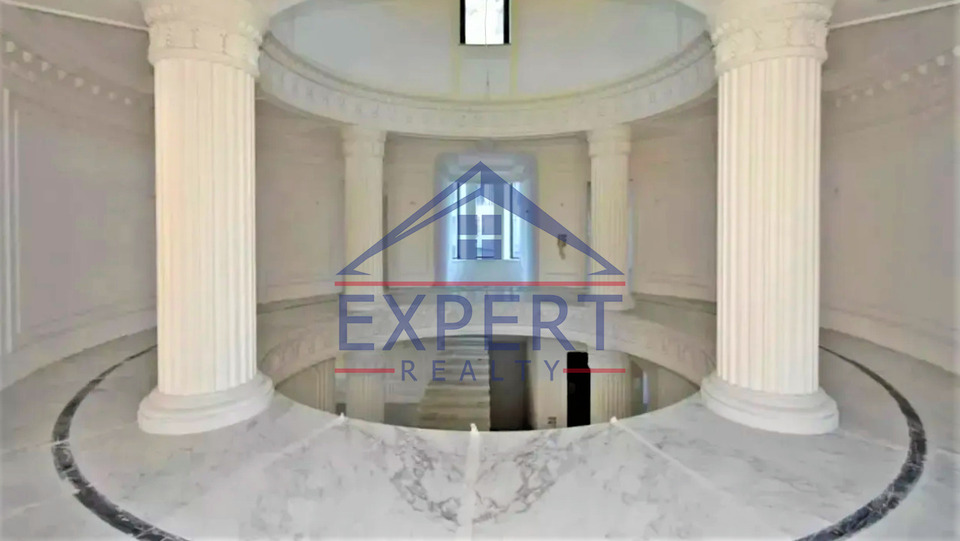 ԿԵՆՏՐՈՆ, ՁՈՐԱՓԻ ՓՈՂՈՑ, 8 ՍԵՆՅԱԿ