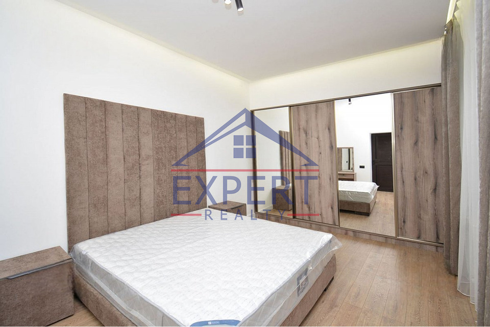 ԴԱՎԹԱՇԵՆ,7ՐԴ ՓՈՂՈՑ 3 ՍԵՆՅԱԿ