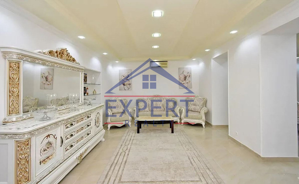 ՔԱՆԱՔԵՌ ԶԵՅԹՈՒՆ,ԾԱՐԱՎ ԱՂԲՅՈՒՐ 8ՍԵՆՅԱԿ