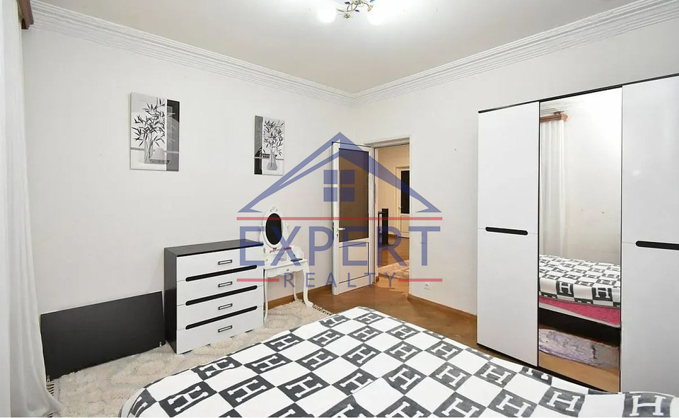 ՔԱՆԱՔԵՌ ԶԵՅԹՈՒՆ,ԾԱՐԱՎ ԱՂԲՅՈՒՐ 8ՍԵՆՅԱԿ