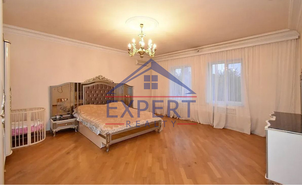 ՔԱՆԱՔԵՌ ԶԵՅԹՈՒՆ,ԾԱՐԱՎ ԱՂԲՅՈՒՐ 8ՍԵՆՅԱԿ