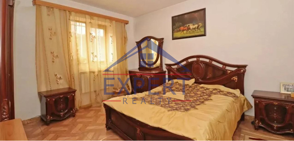 ԱՐԱԲԿԻՐ,ՎԱՀԱԳՆ ԴԱՎԹՅԱՆ ՓՈՂՈՑ 6 ՍԵՆՅԱԿ