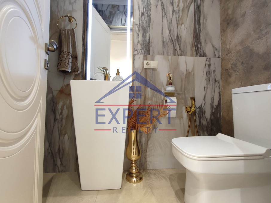 ՆՈՐ ՆՈՐՔ, ԲԱԳՐԵՎԱՆԴԻ ՓՈՂՈՑ, 4 ՍԵՆՅԱԿ