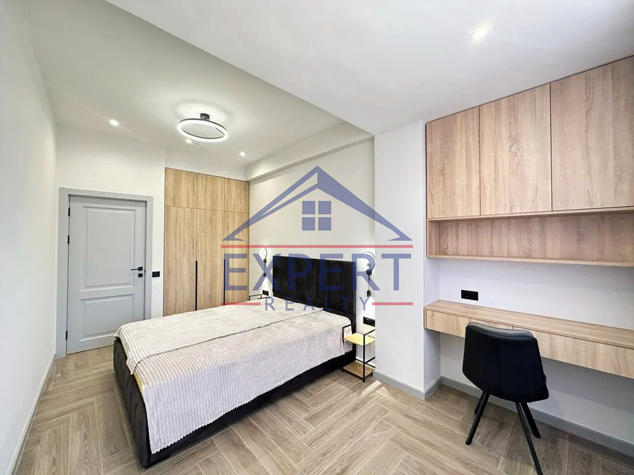 ԱՐԱԲԿԻՐ, ԱԴՈՆՑԻ ՓՈՂՈՑ, 4 ՍԵՆՅԱԿ