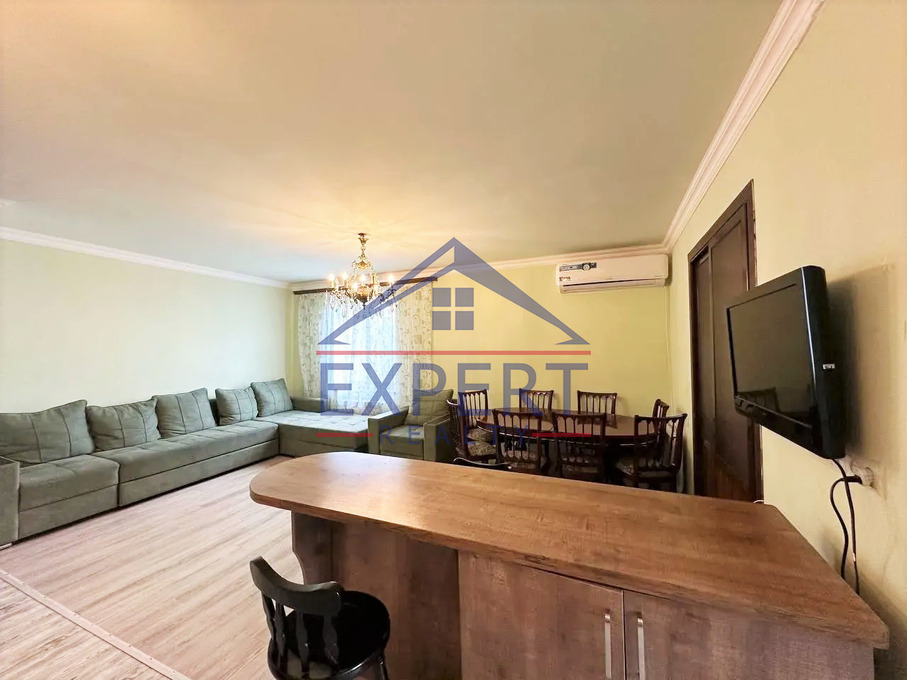 ԿԵՆՏՐՈՆ, ԲՐՅՈՒՍՈՎԻ ՓՈՂՈՑ, 3 ՍԵՆՅԱԿ