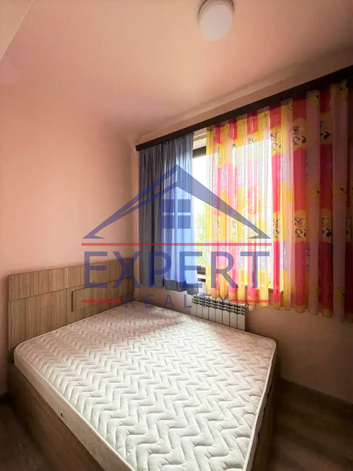 ԿԵՆՏՐՈՆ, ԲՐՅՈՒՍՈՎԻ ՓՈՂՈՑ, 3 ՍԵՆՅԱԿ