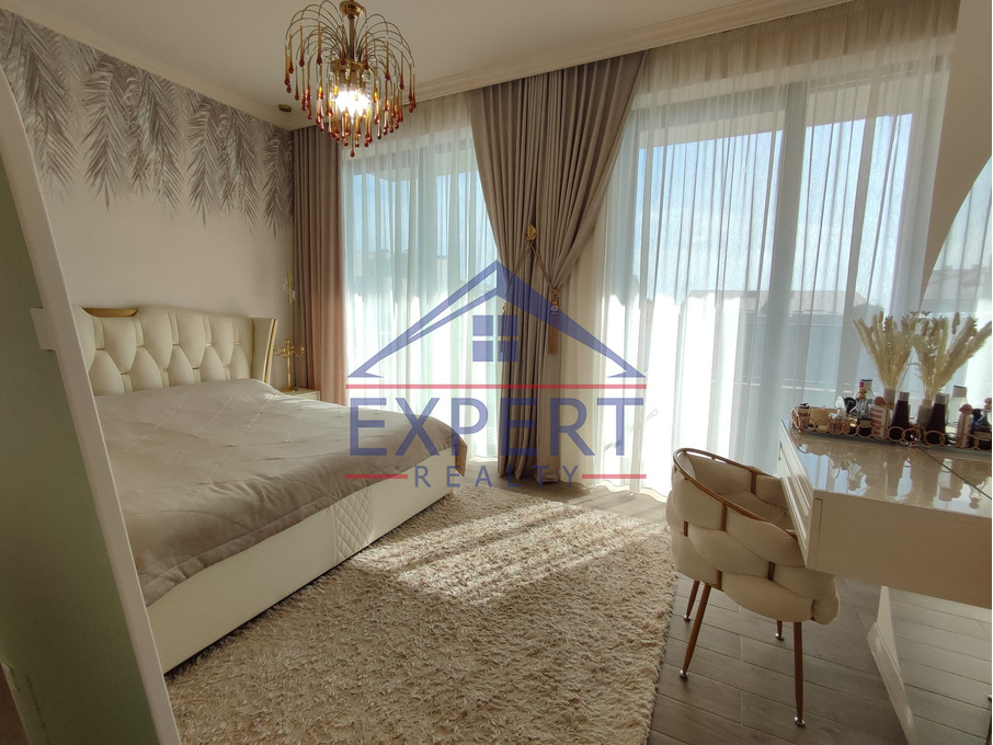 ՆՈՐ ՆՈՐՔ, ԲԱԳՐԵՎԱՆԴԻ ՓՈՂՈՑ, 4 ՍԵՆՅԱԿ