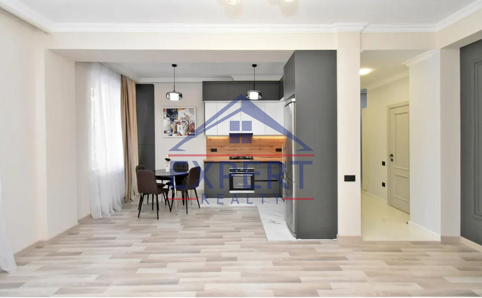 ԱՋԱՓՆՅԱԿ, ԼԵՆԻՆԳՐԱԴՅԱՆ ՓՈՂՈՑ, 4 ՍԵՆՅԱԿ