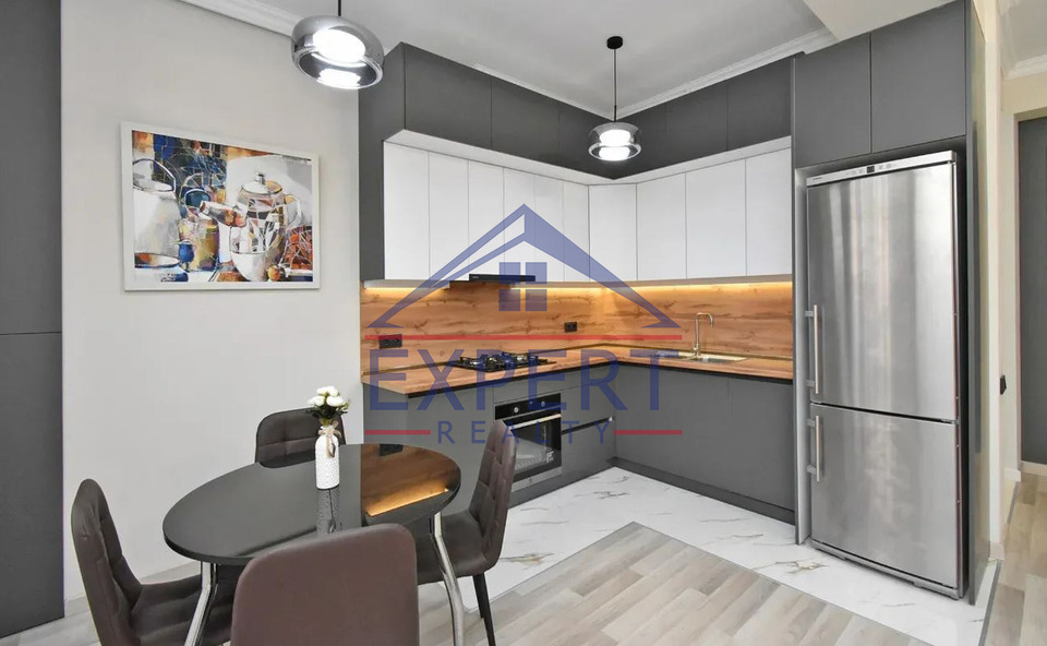 ԱՋԱՓՆՅԱԿ, ԼԵՆԻՆԳՐԱԴՅԱՆ ՓՈՂՈՑ, 4 ՍԵՆՅԱԿ