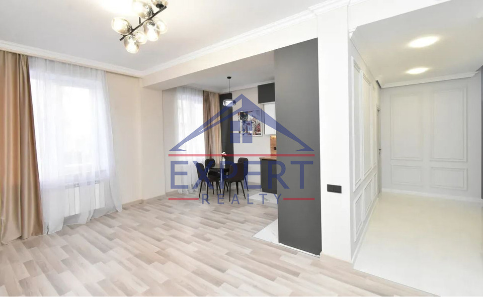 ԱՋԱՓՆՅԱԿ, ԼԵՆԻՆԳՐԱԴՅԱՆ ՓՈՂՈՑ, 4 ՍԵՆՅԱԿ