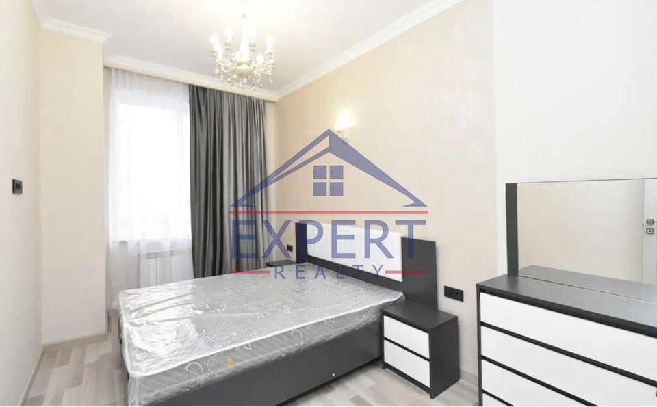 ԱՋԱՓՆՅԱԿ, ԼԵՆԻՆԳՐԱԴՅԱՆ ՓՈՂՈՑ, 4 ՍԵՆՅԱԿ