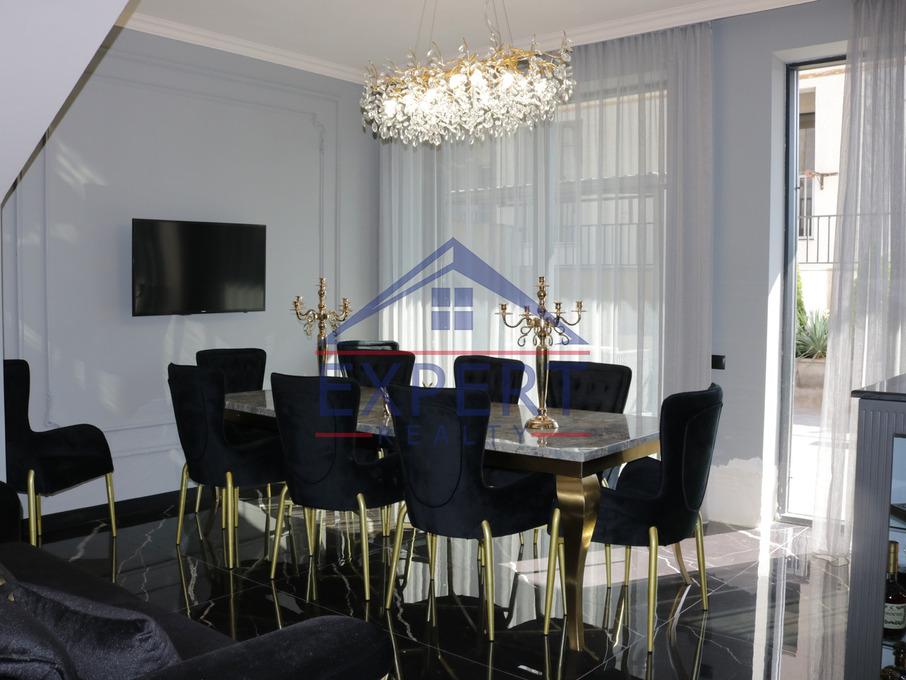 ՆՈՐ ՆՈՐՔ, ԲԱԳՐԵՎԱՆԴԻ ՓՈՂՈՑ, 4 ՍԵՆՅԱԿ