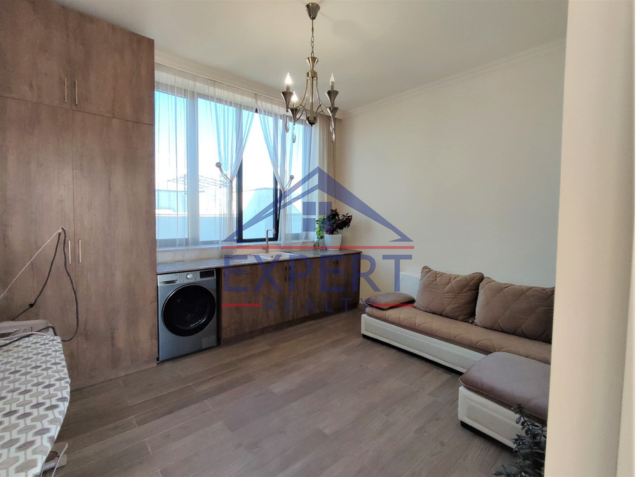 ՆՈՐ ՆՈՐՔ, ԲԱԳՐԵՎԱՆԴԻ ՓՈՂՈՑ, 4 ՍԵՆՅԱԿ