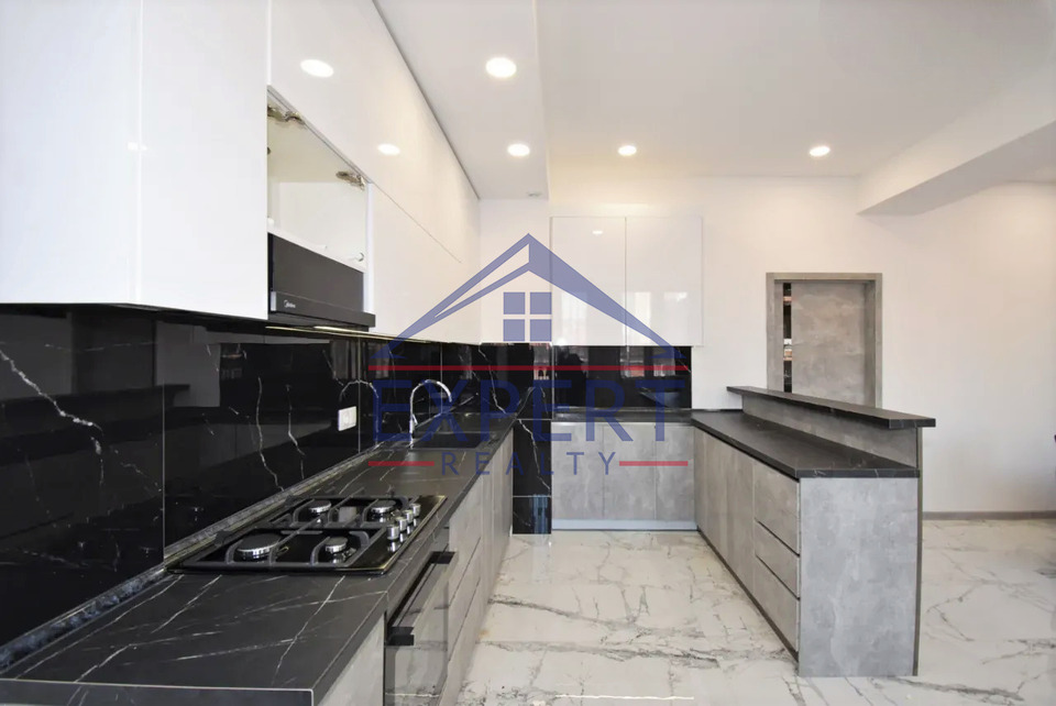 ԿԵՆՏՐՈՆ, ՍԱՐՅԱՆ ՓՈՂՈՑ, 3 ՍԵՆՅԱԿ