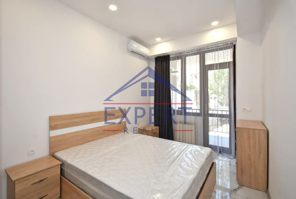 ԿԵՆՏՐՈՆ, ՍԱՐՅԱՆ ՓՈՂՈՑ, 3 ՍԵՆՅԱԿ