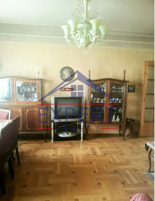 ԿԵՆՏՐՈՆ, ՆԱԼԲԱՆԴՅԱՆ ՓՈՂՈՑ, 3 ՍԵՆՅԱԿ