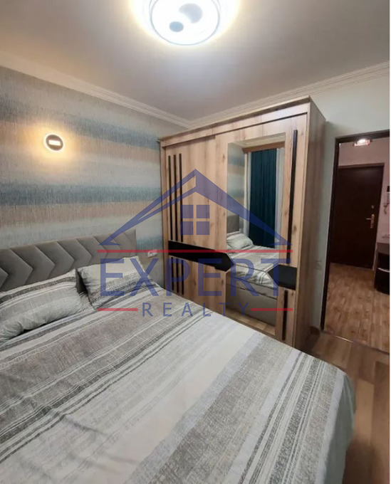 ԿԵՆՏՐՈՆ, ՏԻԳՐԱՆ ՄԵԾԻ ՊՈՂՈՏԱ, 1 ՍԵՆՅԱԿ
