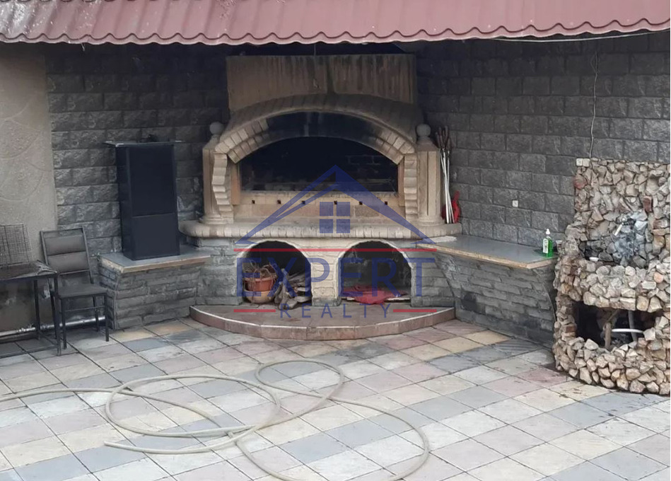 ԴԱՎԹԱՇԵՆ, ԹԱՂԱՄԱՍ,4 ՍԵՆՅԱԿ