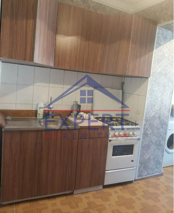 ԷՐԵԲՈՒՆԻ, ՄՈՒՐԱՑԱՆԻ ՓՈՂՈՑ, 2 ՍԵՆՅԱԿ