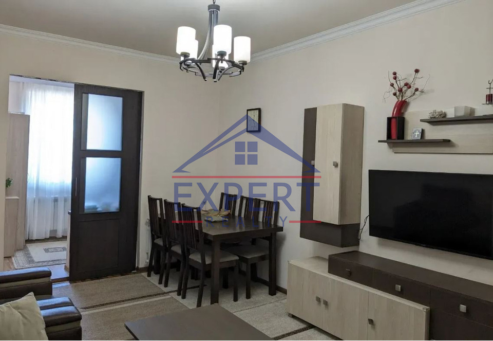 ԱՐԱԲԿԻՐ, ԿՈՄԻՏԱՍԻ ՊՈՂՈՏԱ, 1 ՍԵՆՅԱԿ