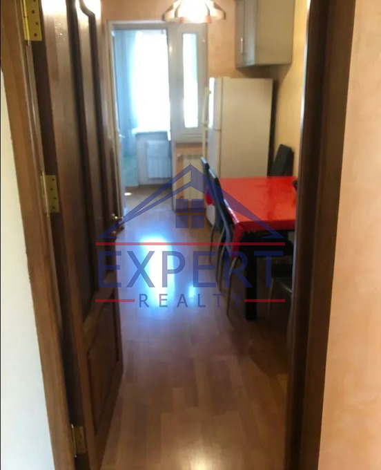 ԱՐԱԲԿԻՐ, ՆԱԻՐԻ ԶԱՐՅԱՆ , 2 ՍԵՆՅԱԿ