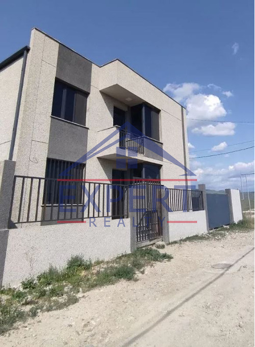 ՆՈՐ-ՆՈՐՔ, ՄԻՆՍԿԻ  ՓՈՂՈՑ, 5 ՍԵՆՅԱԿ