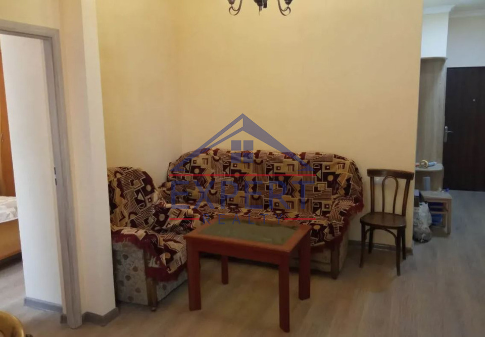 ԿԵՆՏՐՈՆ, ԱՐԳԻՇՏԻ ՓՈՂՈՑ , 2 ՍԵՆՅԱԿ