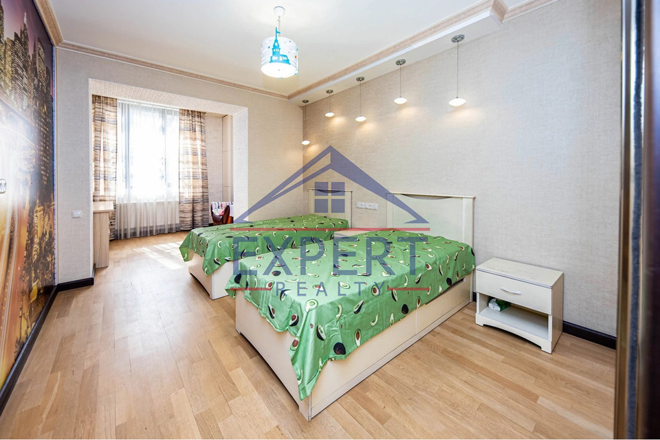 ԱՐԱԲԿԻՐ,ԳՐԻԲՈՅԵԴՈՎ ՓՈՂՈՑ , 3 ՍԵՆՅԱԿ