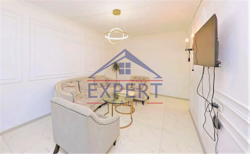 ԱՐԱԲԿԻՐ, ՎԱՀՐԱՄ ՓԱՓԱԶՅԱՆ ՓՈՂՈՑ, 2 ՍԵՆՅԱԿ