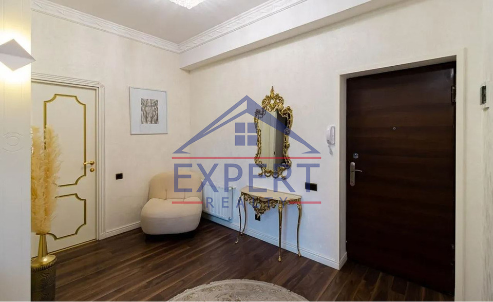 ԿԵՆՏՐՈՆ ՓԱՎՍՏՈՍ  ԲՅՈՒԶԱՆԴԻ ՓՈՂՈՑ 3 ՍԵՆՅԱԿ