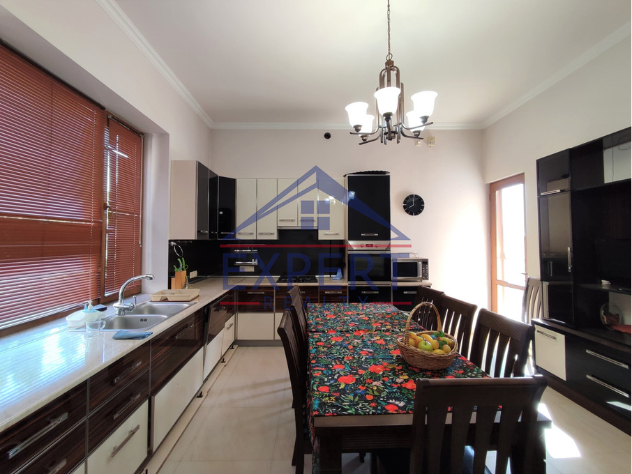 ՆՈՐ ՆՈՐՔ, ԲԱԳՐԵՎԱՆԴ ՓՈՂՈՑ, 5 ՍԵՆՅԱԿ