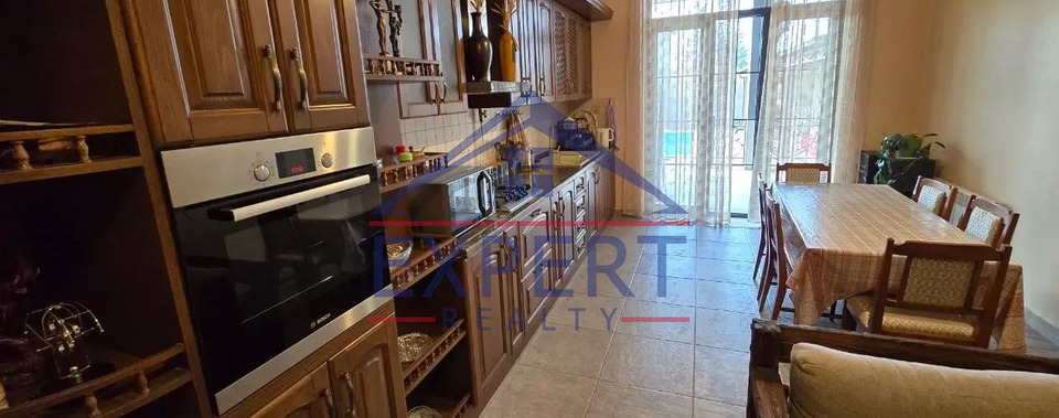 ՆՈՐ-ՆՈՐՔ, ԲԱԳՐԵՎԱՆԴ ԹԱՂԱՄԱՍ, 6  ՍԵՆՅԱԿ