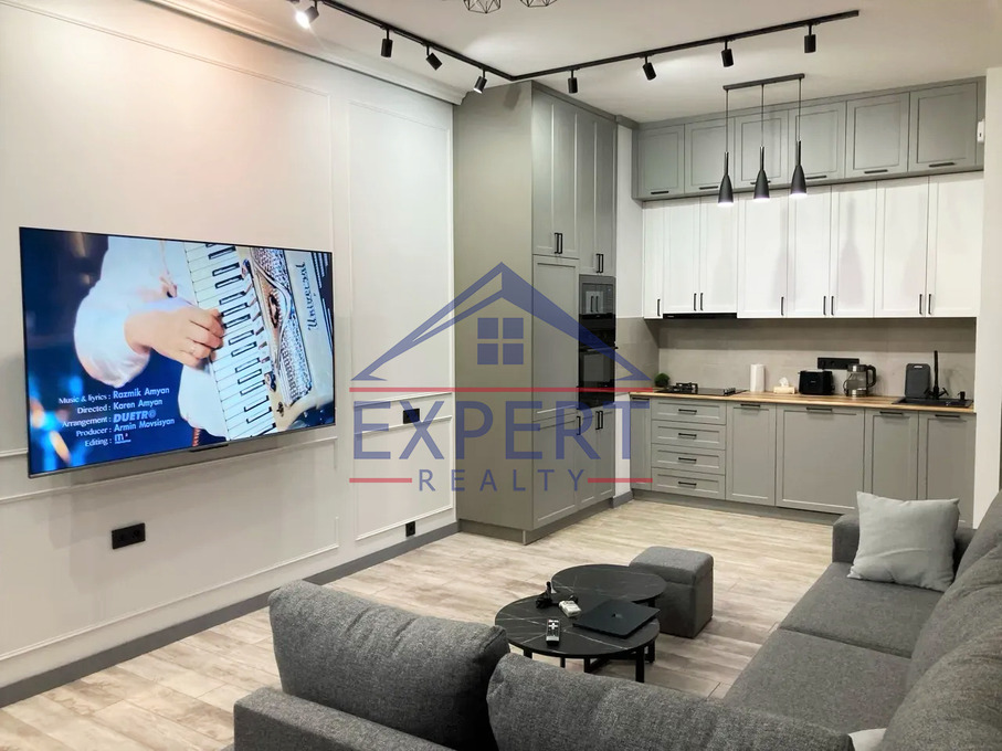 ԱՐԱԲԿԻՐ, ԱԴՈՆՑԻ ՓՈՂՈՑ, 2 ՍԵՆՅԱԿ