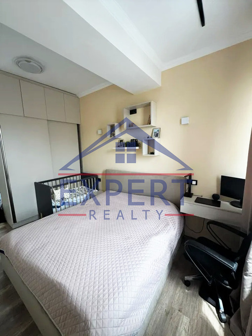 ԱՐԱԲԿԻՐ, ԱԴՈՆՑԻ ՓՈՂՈՑ, 2 ՍԵՆՅԱԿ