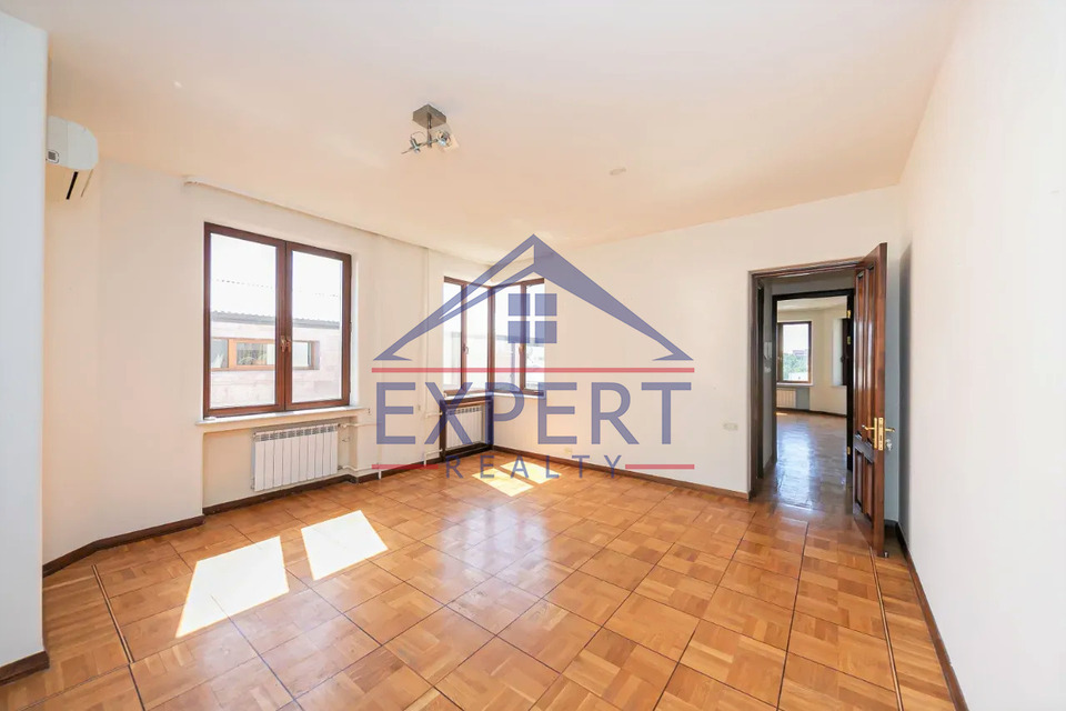 ԿԵՆՏՐՈՆ, ՇԱՐԱ ՏԱԼՅԱՆ ՓՈՂՈՑ, 8+ ՍԵՆՅԱԿ