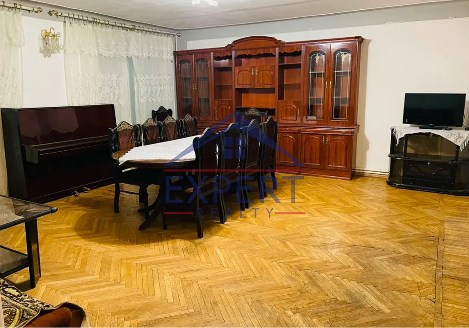 ՔԱՆԱՔԵՌ ԶԵՅԹՈՒՆ, ԴՐՈՅԻ ՓՈՂՈՑ, 4 ՍԵՆՅԱԿ