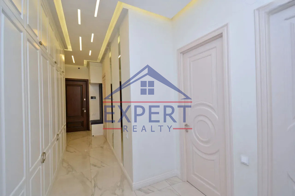 ԱՐԱԲԿԻՐ, ԳՐԻԲՈՅԵԴՈՎԻ ՓՈՂՈՑ, 3 ՍԵՆՅԱԿ
