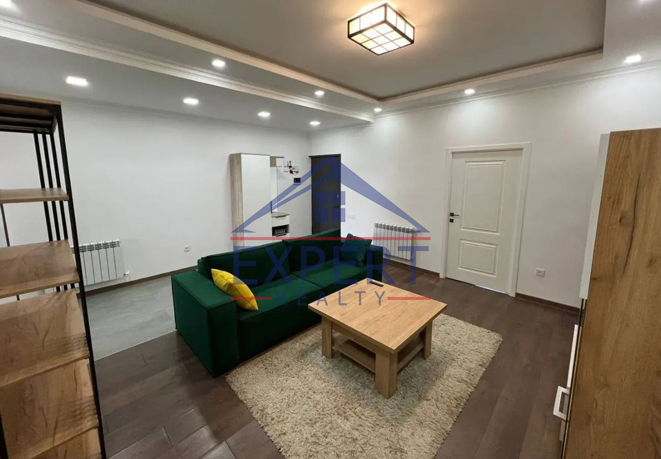 ԱՋԱՓՆՅԱԿ  ՍԻԼԻԿՅԱՆ ԹԱՂԱՄԱՍ , 3 ՍԵՆՅԱԿ