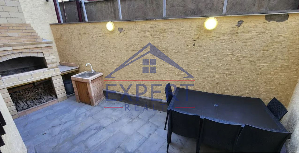 ԱՋԱՓՆՅԱԿ  ԹԱՂԱՄԱՍ , 5 ՍԵՆՅԱԿ